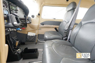 2001 Cessna 182T Skylane: 