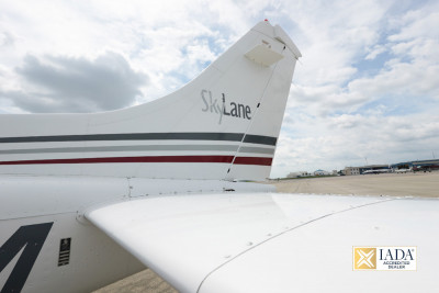 2001 Cessna 182T Skylane: 