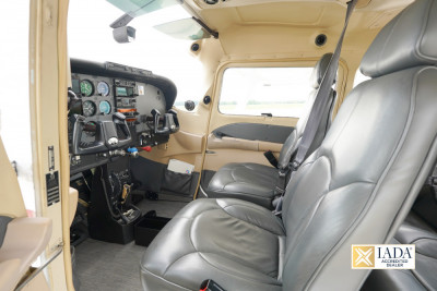 2001 Cessna 182T Skylane: 