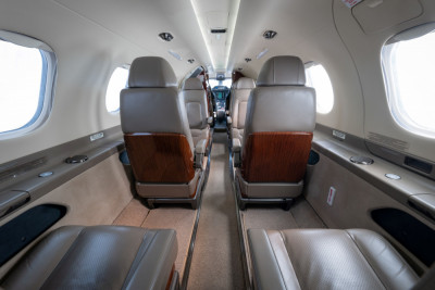 2015 Embraer Phenom 300: 