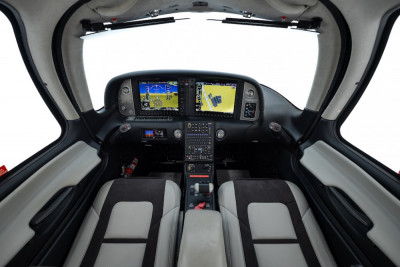 2022 Cirrus SR22T G6 GTS: 