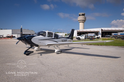 2014 Cirrus SR22 GTS: 