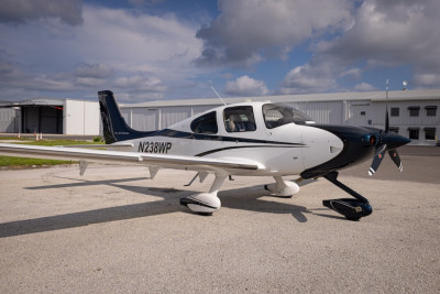 2014 Cirrus SR22 GTS: 