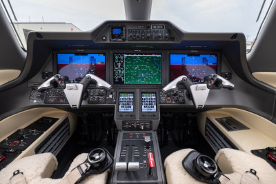 2017 Embraer Phenom 100EV: 