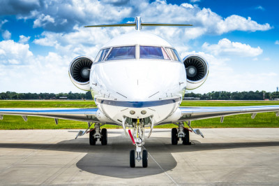 2008 Bombardier Challenger 605: 