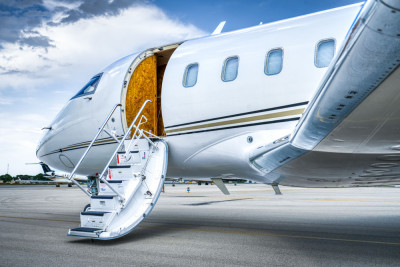 2008 Bombardier Challenger 605: 