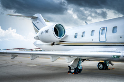 2008 Bombardier Challenger 605: 