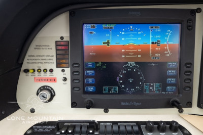 2006 Cirrus SR22 G2 GTS: 