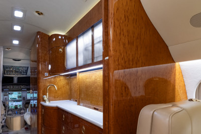 2009 Dassault Falcon 7X: 