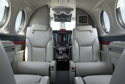 1999 Beechcraft King Air 350: 