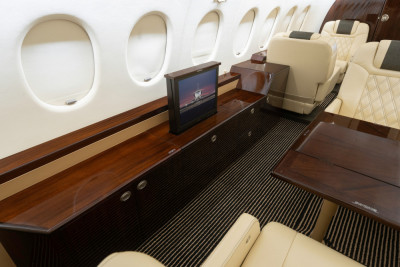 1995 Dassault Falcon 900B: 