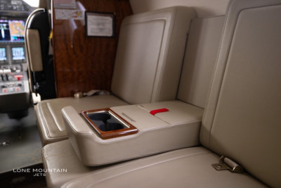 2018 Embraer Phenom 300E: 