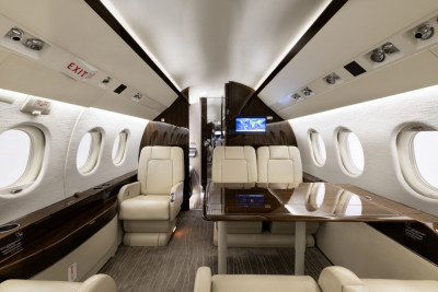 2004 Dassault Falcon 2000EX EASy: 