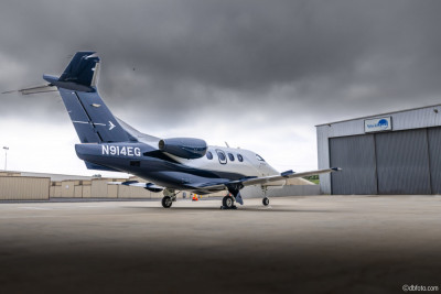 2016 Embraer Phenom 100E: 