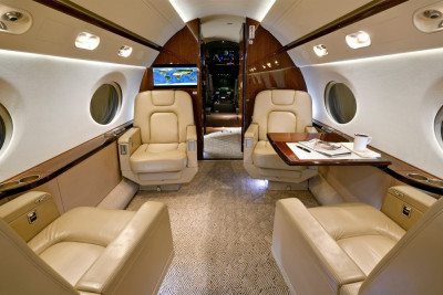 2011 Gulfstream G450: 