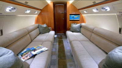 2005 Gulfstream G550: Aft cabin looking aft