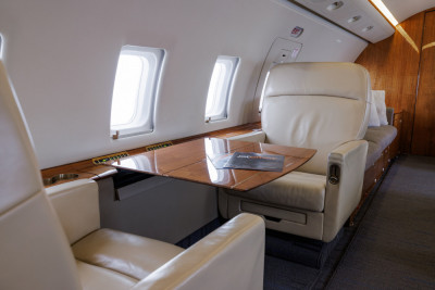2003 Bombardier Challenger 604: 