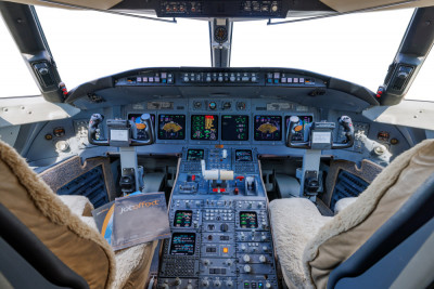 2003 Bombardier Challenger 604: 