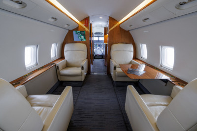 2003 Bombardier Challenger 604: 