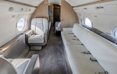 1998 Gulfstream G-V: 