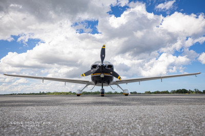 2021 Cirrus SR22 G6 GTS: 