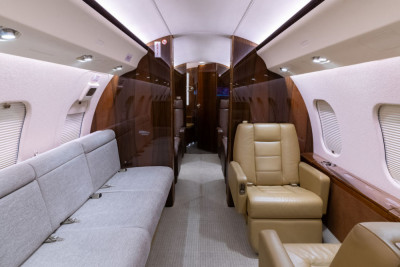 2009 Bombardier Global XRS: 