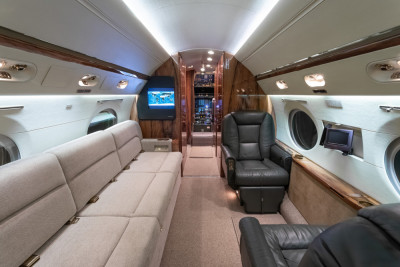 2000 Gulfstream G-IV SP: 
