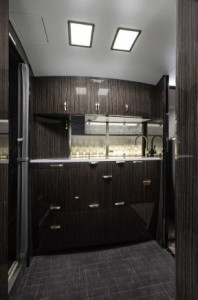 2023 Gulfstream G280: Forward galley