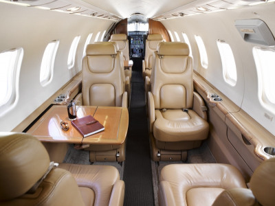 2000 Bombardier Learjet 45: 