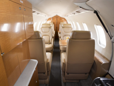 2000 Bombardier Learjet 45: 