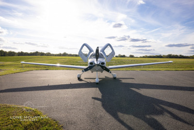 2008 Cirrus SR22 G3 GTS: 