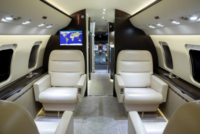 2009 Bombardier Challenger 605: 