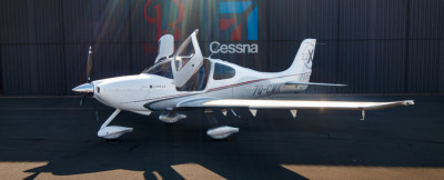 2010 Cirrus SR22 GTS: 