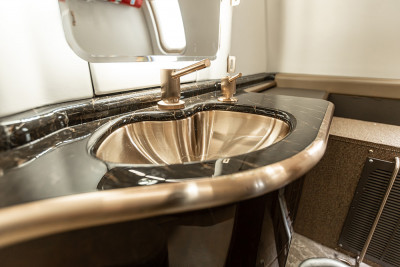 2011 Bombardier Learjet 45XR: 