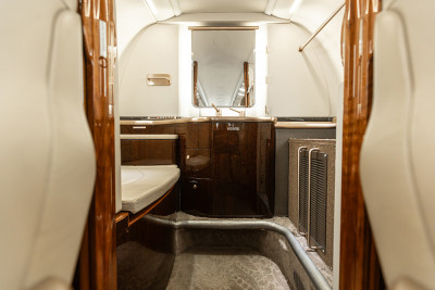 2011 Bombardier Learjet 45XR: 