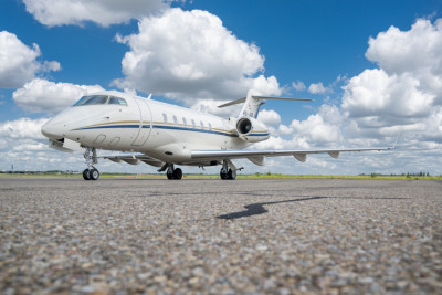 2008 Bombardier Challenger 300: 