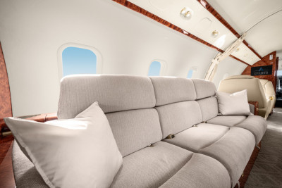 2008 Bombardier Challenger 300: 