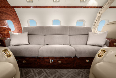 2008 Bombardier Challenger 300: 