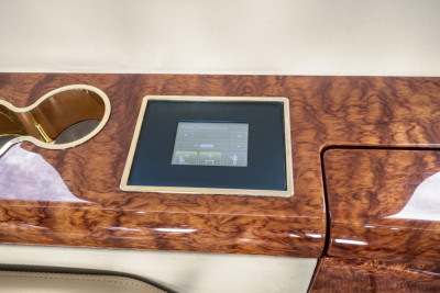 2008 Bombardier Challenger 300: 