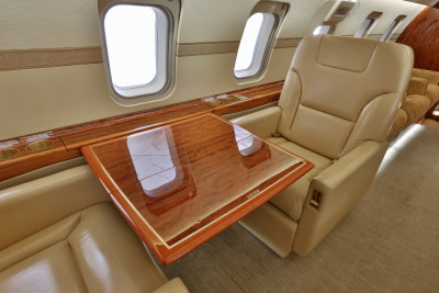 2009 Bombardier Challenger 605: 