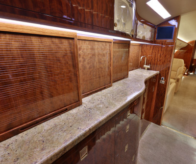 2009 Bombardier Challenger 605: 