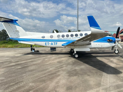 1999 Beechcraft King Air 350: 
