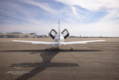 2004 Cirrus SR22 G2: 