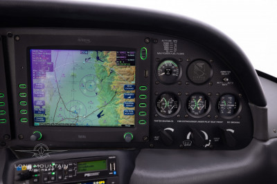 2004 Cirrus SR22 G2: 