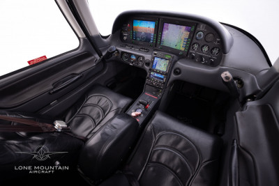 2004 Cirrus SR22 G2: 