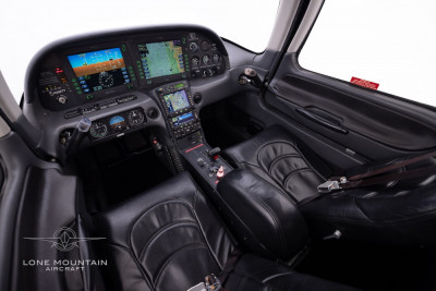 2004 Cirrus SR22 G2: 
