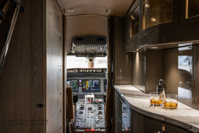 1998 Bombardier Challenger 604: 