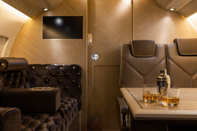 1998 Bombardier Challenger 604: 