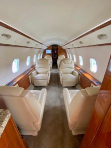 2012 Bombardier Challenger 300: 