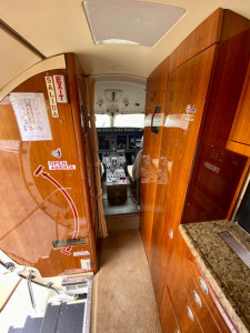 2012 Bombardier Challenger 300: 